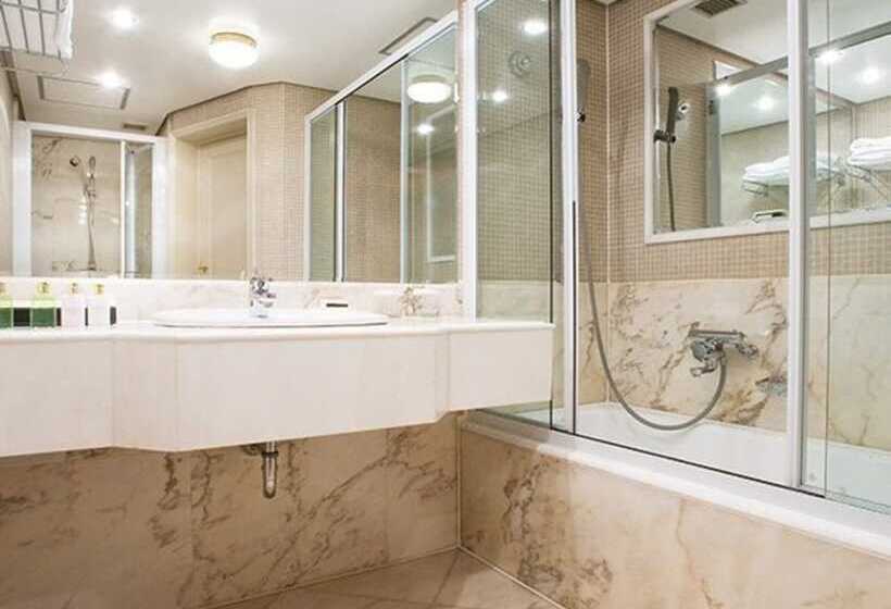 سوییت, Art Hotel Kokura New Tagawa