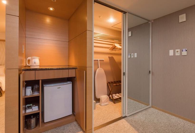 اتاق لوکس, Associa Shizuoka