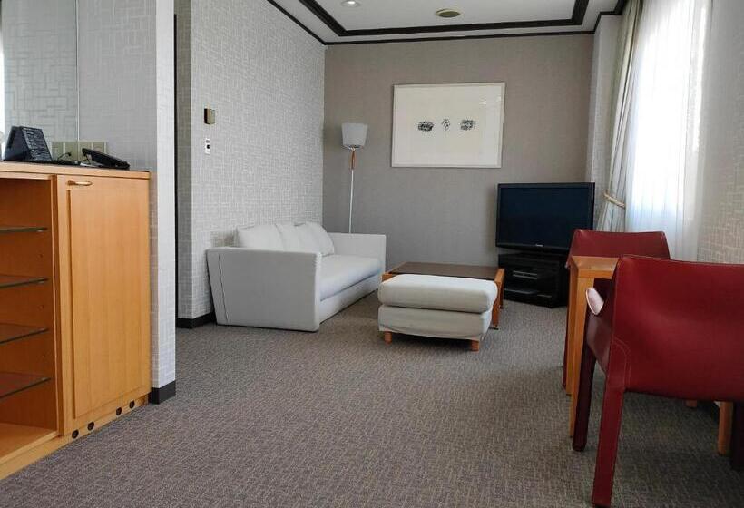 سوییت, Hakodate Royal Seaside Bbh Hotel Group