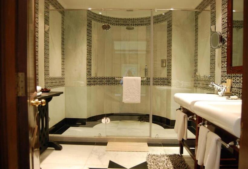 Premium Süit, Jai Mahal Palace