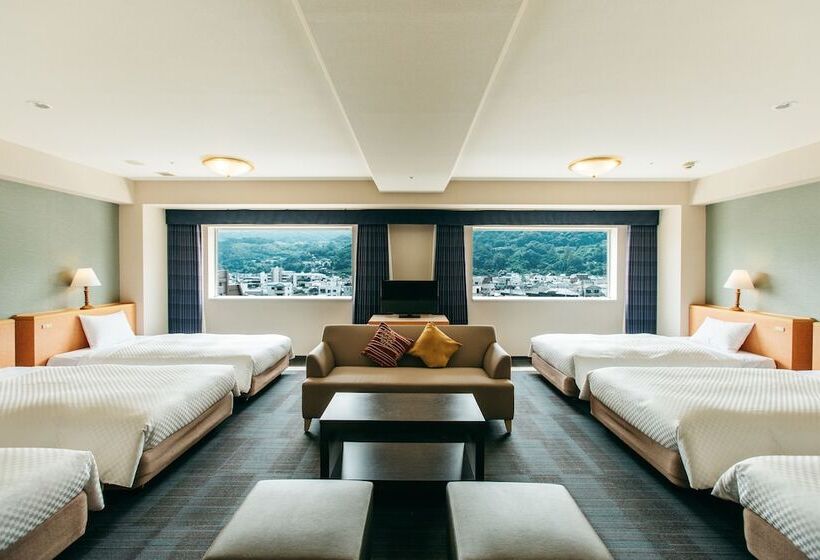 اتاق خانوادگی, Kamenoi Hotel Beppu