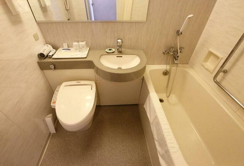 اتاق استاندارد یک نفره, Keisei Hotel Miramare