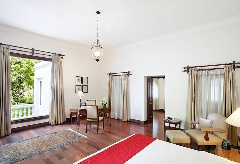 سوییت لوکس, Maidens Hotel New Delhi