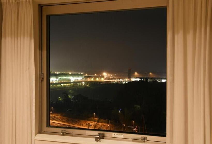 اتاق سوپریور, Narita Tobu Hotel Airport