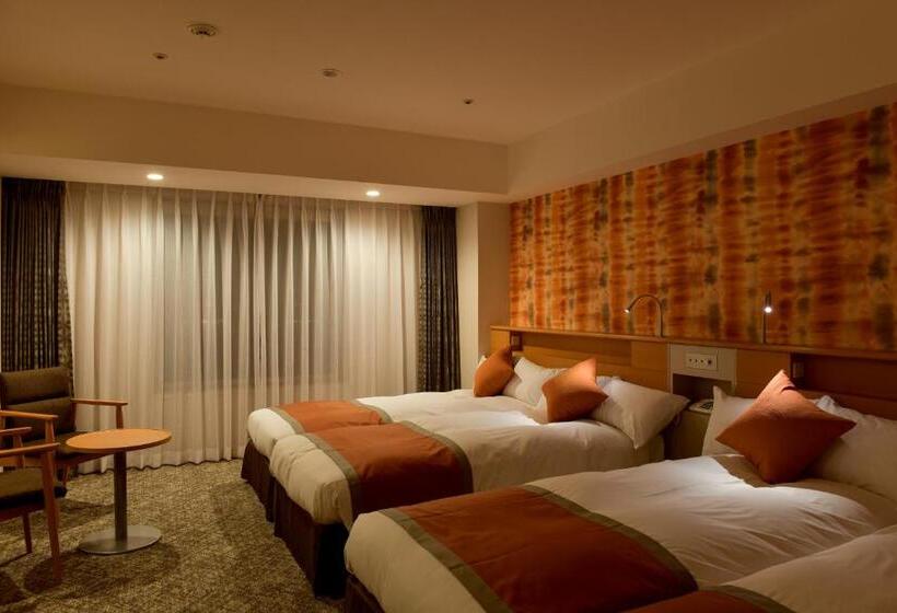 اتاق استاندارد چهار تخته, Narita Tobu Hotel Airport