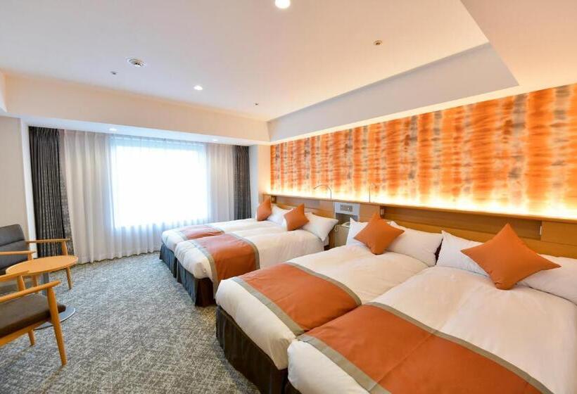 اتاق استاندارد چهار تخته, Narita Tobu Hotel Airport