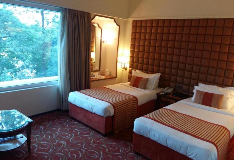 اتاق سوپریور, Pride Hotel Pune