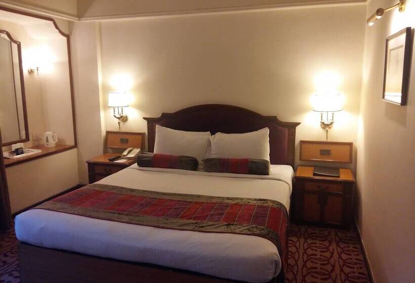 اتاق لوکس, Pride Hotel Pune