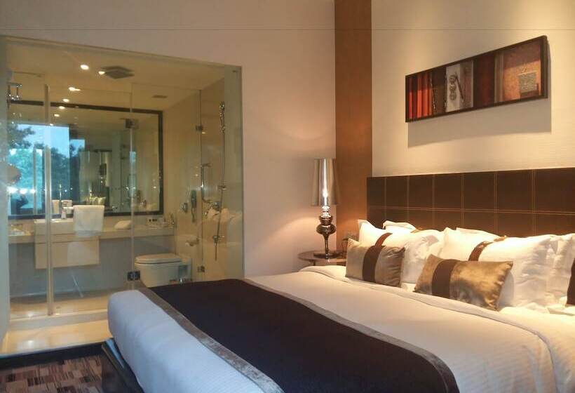 اتاق پرمیوم, Pride Hotel Pune