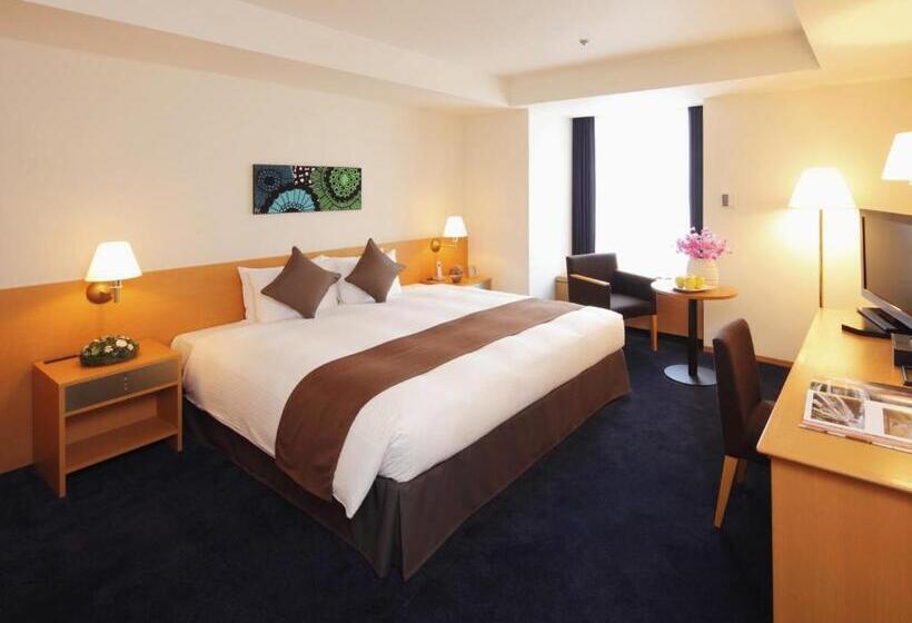اتاق استاندارد با تخت بزرگ, Sapporo Grand
