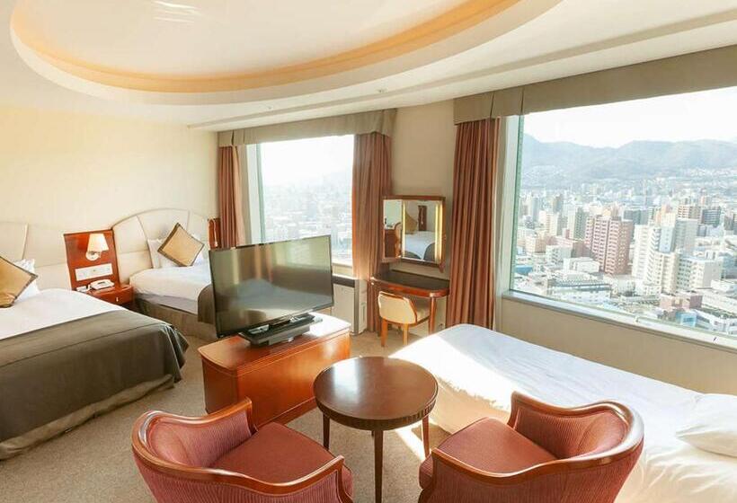 اتاق لوکس سه تخته, Sapporo Prince Hotel   December 20th, 2024 Club Floor Renewal Opening!