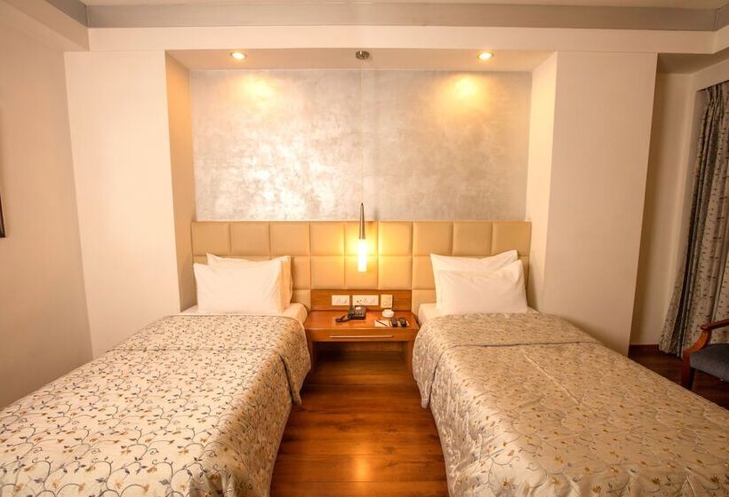 اتاق کلاب, Southern Star Mysore