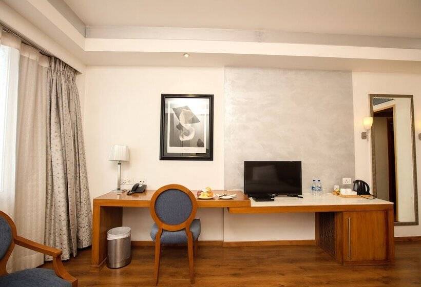 اتاق کلاب, Southern Star Mysore