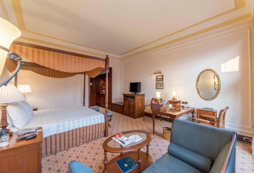 اتاق پرمیوم, The Oberoi Grand Kolkata