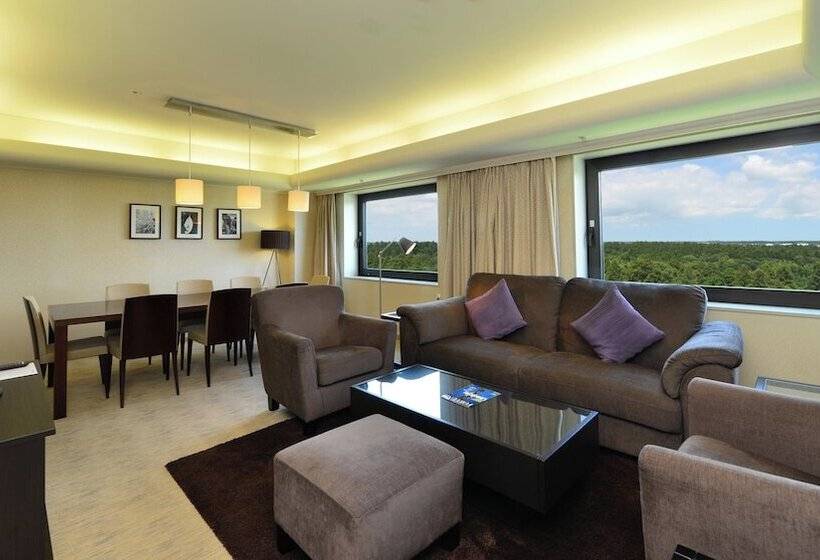 سوئیت با چشم‌انداز, Ana Crowne Plaza Narita, An Ihg