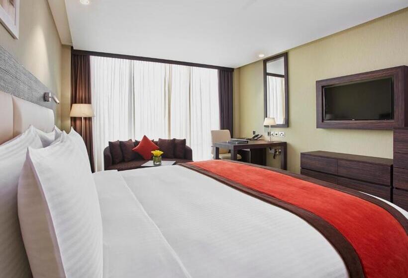 Quarto Clube Cama King, Crowne Plaza Kuwait Al Thuraya City