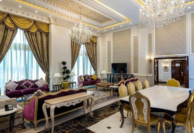 سوئیت رویال, Crowne Plaza Kuwait Al Thuraya City, An Ihg