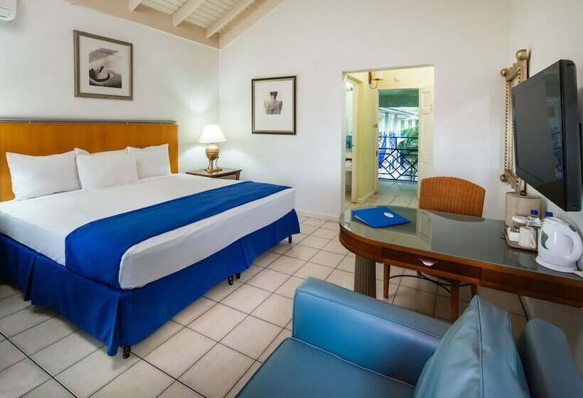 سوییت, Deja Resort All Inclusive