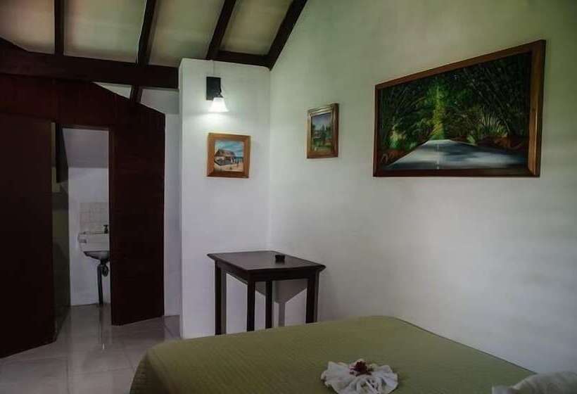 Cabaña, Firefly Beach Cottages