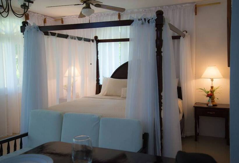 Suite, Firefly Beach Cottages