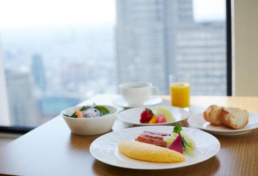سوئیت پریمیوم, Keio Plaza Hotel Tokyo