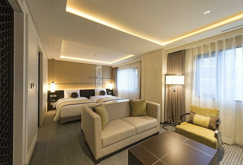 سوئیت رویال, Royal Hotel Seoul