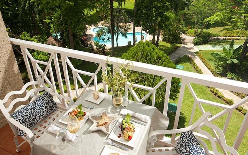 1 Bedroom Premium Apartment Garden View, Sandals Ochi Beach All Inclusive Resort  Couples Only