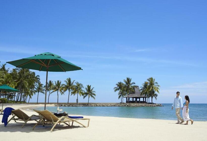 스탠다드 룸 킹사이즈 침대, Shangri La S Tanjung Aru Resort And Spa