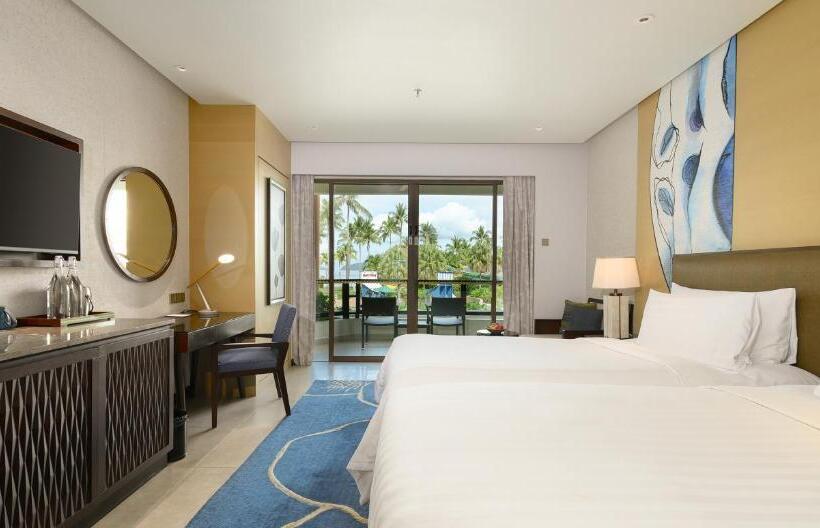 标准间带游泳池, Shangri La Tanjung Aru, Kota Kinabalu