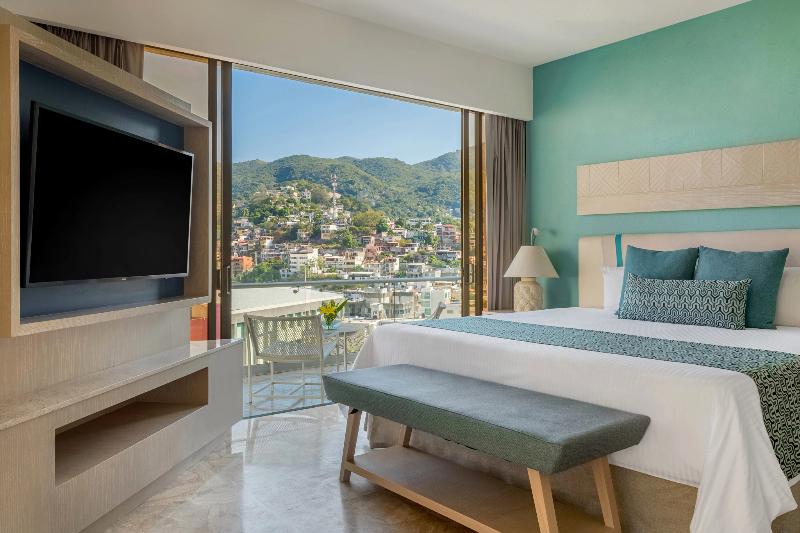 Deluxe Room Mountain View, Dreams Acapulco Resort & Spa  All Inclusive