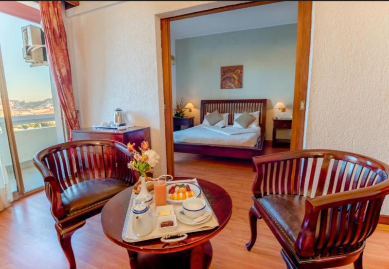 اتاق اجرایی, Hôtel Colbert   Spa & Casino