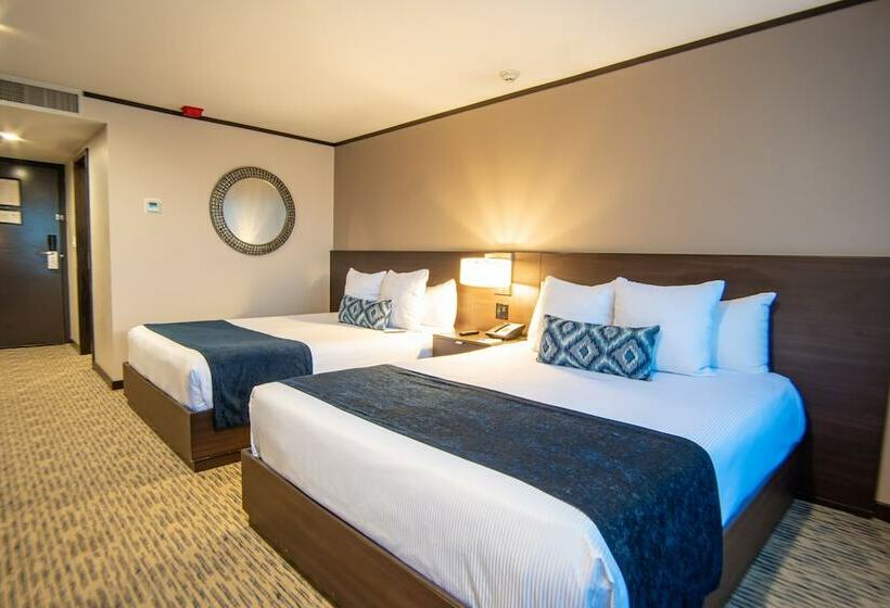 اتاق اجرایی, Grand Hotel Tijuana