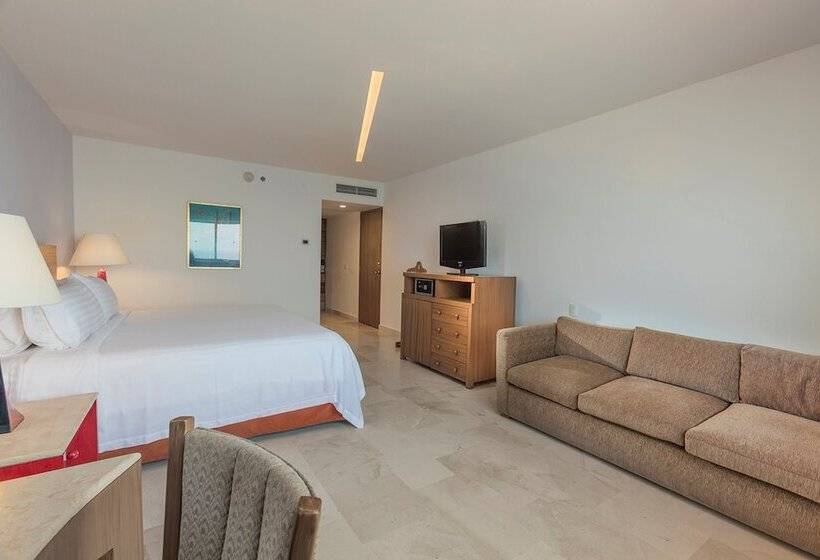 Deluxe Zimmer mit Meerblick, Holiday Inn Resort Ixtapa All Inclusive, An Ihg