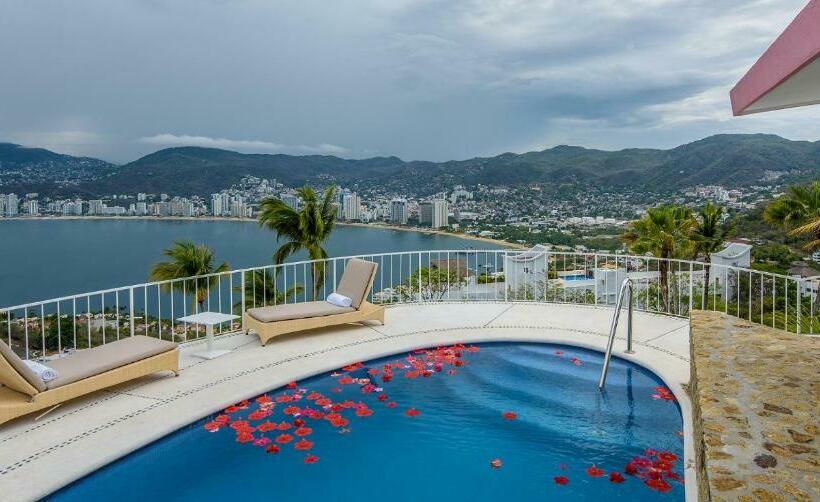 Master Suite, Las Brisas Acapulco