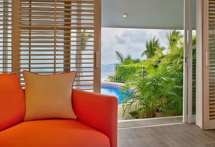 سوئیت مستر, Las Brisas Acapulco