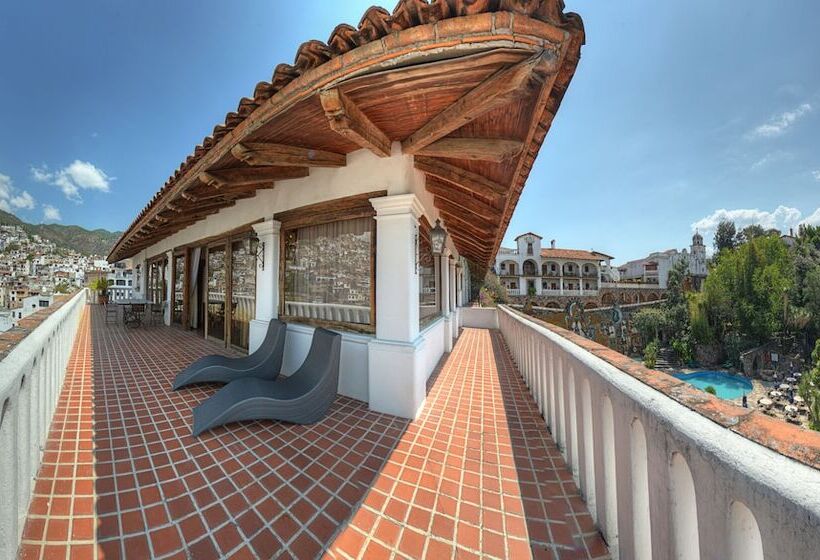 سوییت لوکس, Posada De La Mision, Hotel Museo Y Jardin