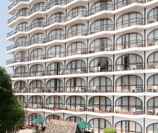 スタンダードルーム, Real Bananas All Inclusive