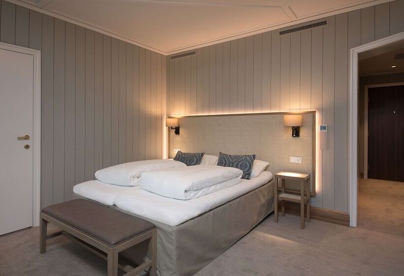 Chambre Familiale, Scandic Holmenkollen Park