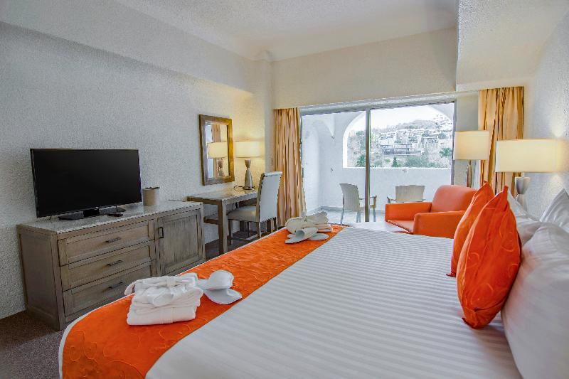 سوییت با چشم‌انداز دریا, Tesoro Manzanillo All Inclusive