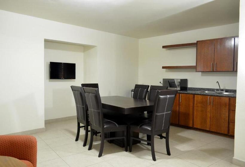 سوییت جونیور لوکس, Villa Del Sol