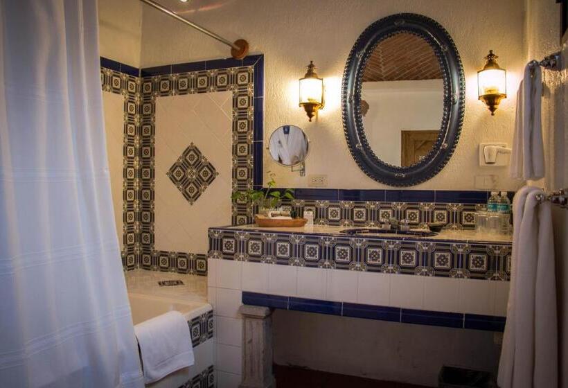 اتاق استاندارد با تخت بزرگ, Villa Montaña Hotel & Spa
