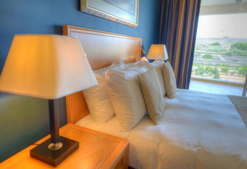 سوئیت با چشم‌انداز, Radisson Blu Resort & Spa, Malta Golden Sands