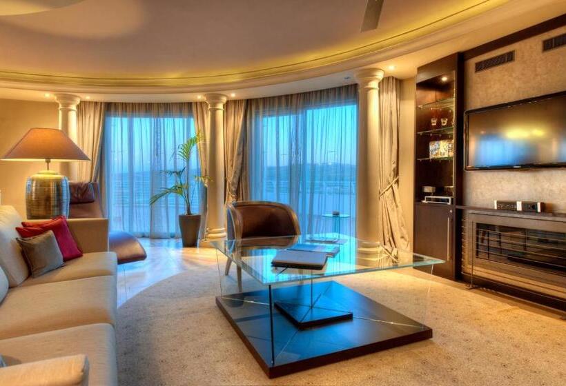 سوئیت پنت هاوس, Radisson Blu Resort & Spa, Malta Golden Sands