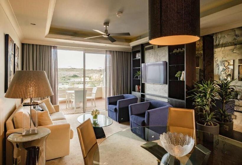 Suite Premium, Radisson Blu Resort & Spa, Malta Golden Sands