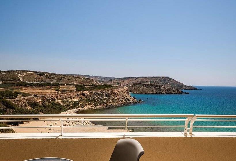 سوییت با چشم‌انداز دریا, Radisson Blu Resort & Spa, Malta Golden Sands