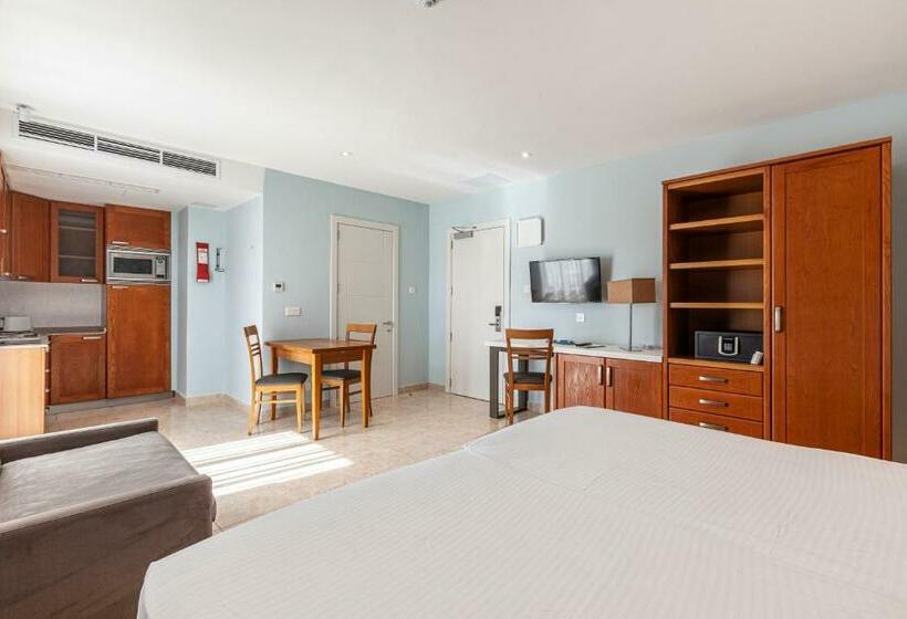 استودیو استاندارد با بالکن, Pergola Hotel & Spa