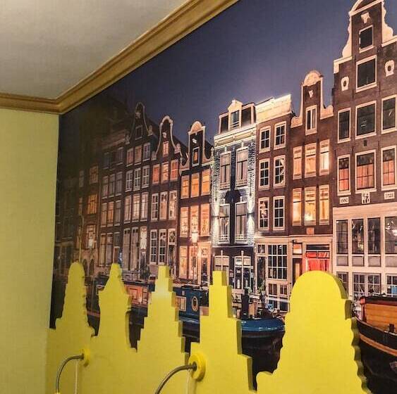 اتاق استاندارد چهار تخته, Bicycle Hotel Amsterdam