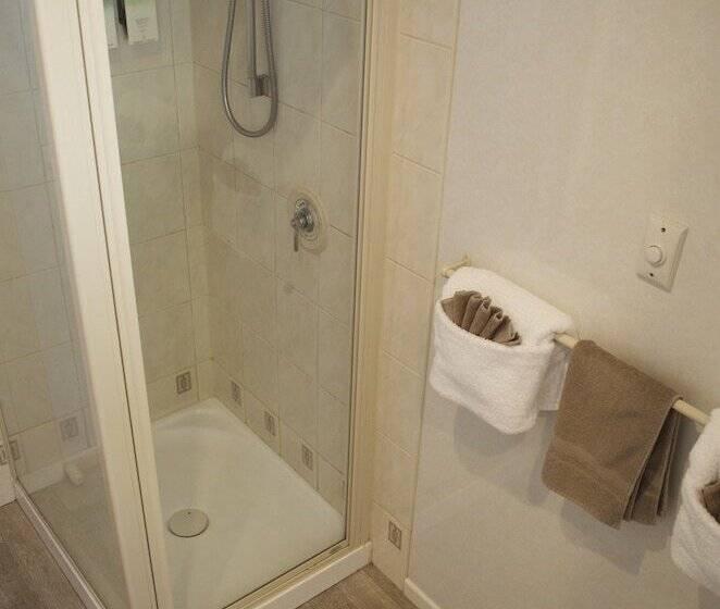 חדר סטודיו סטנדרד, Diplomat Motel