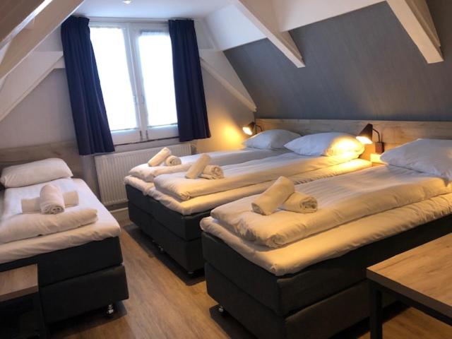 اتاق استاندارد چهار تخته, Facade Hotel Amsterdam