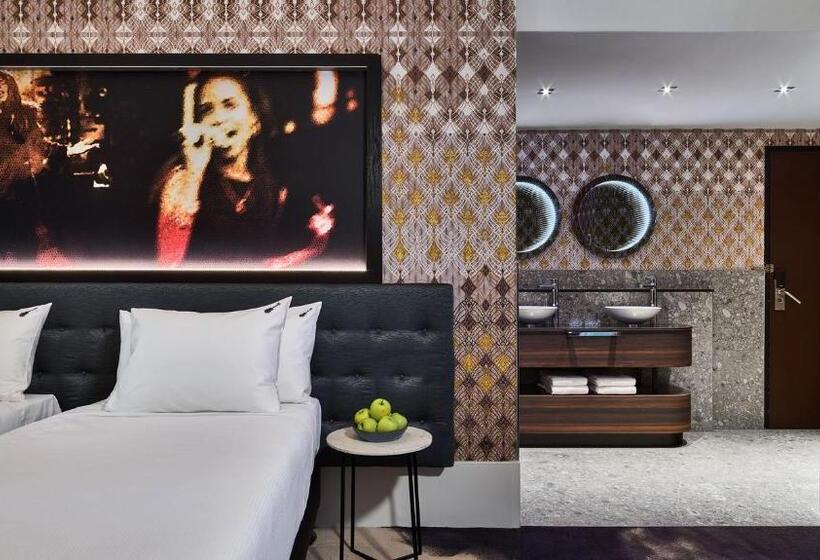 Deluxe Værelse, Clayton Hotel Amsterdam American